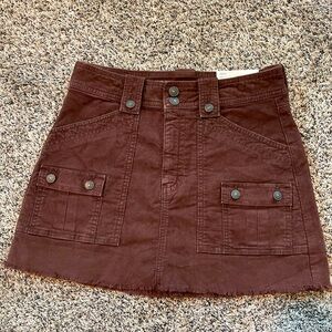 American eagle super high rise brown corduroy skirt- NWT size 6
